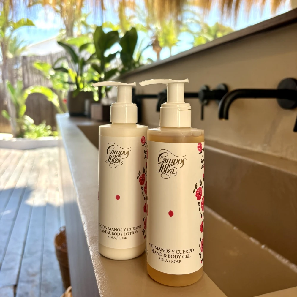 Rose Hand & Body Lotion - 200ml - Image 3