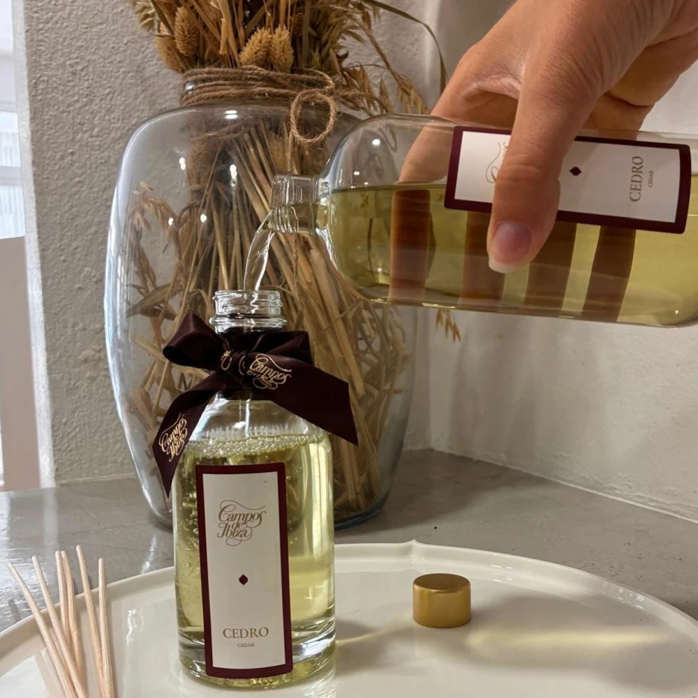 Cedar Home Fragrance Diffuser - 200ml - Image 2